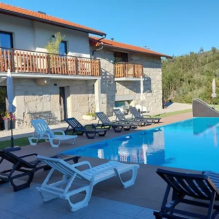 Alojamento de Turismo Rural Quinta De Cerdeiró Moes